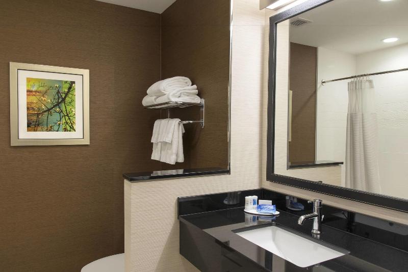 Fairfield Inn & Suites by Marriott Jackson Clinton image