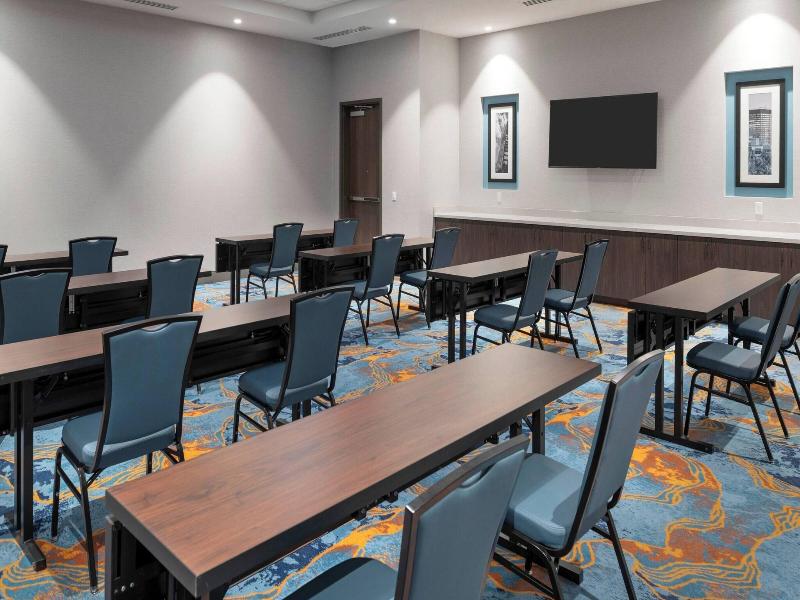 Residence Inn By Marriott Manchester Downtown image