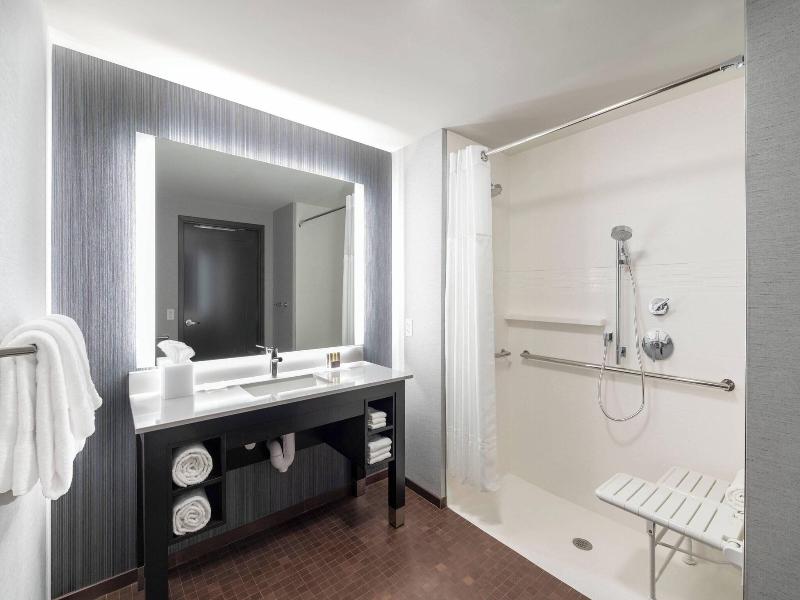 Residence Inn By Marriott Manchester Downtown image