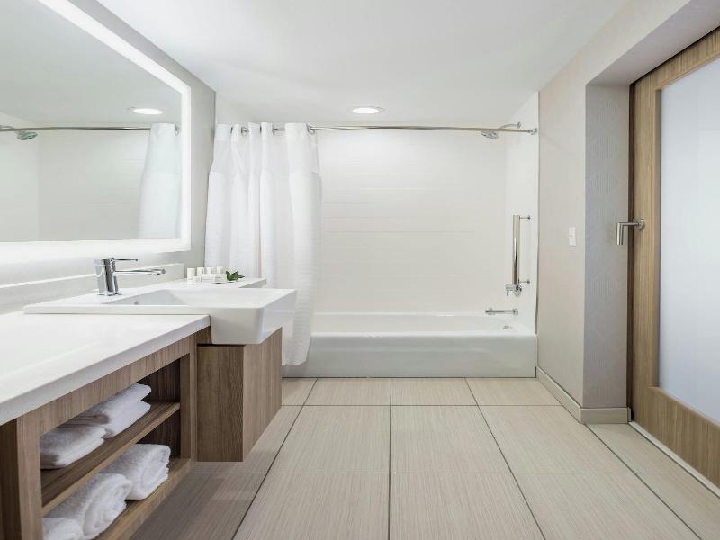 Springhill Suites By Marriott Madison image