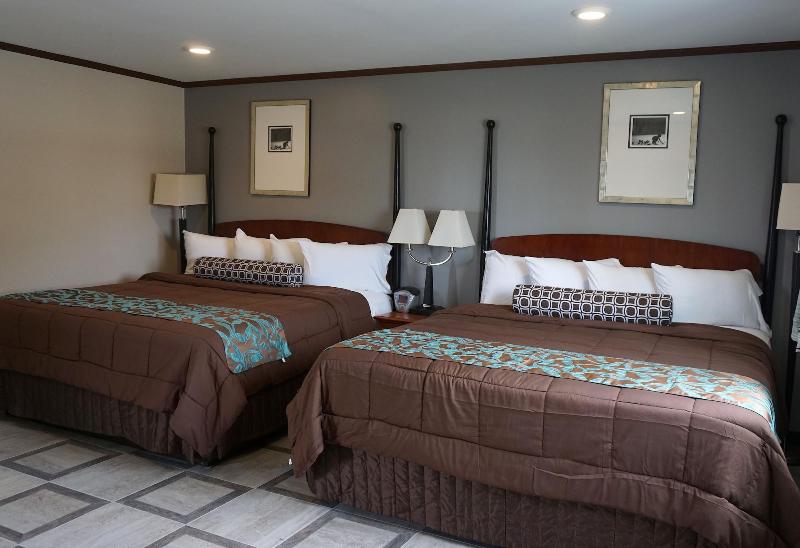 Beachside Resort image