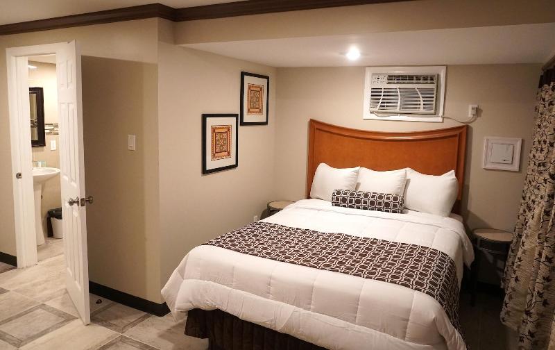 Beachside Resort image