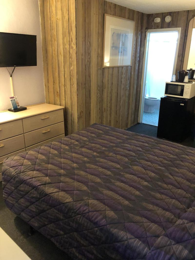 Monaco Motel image