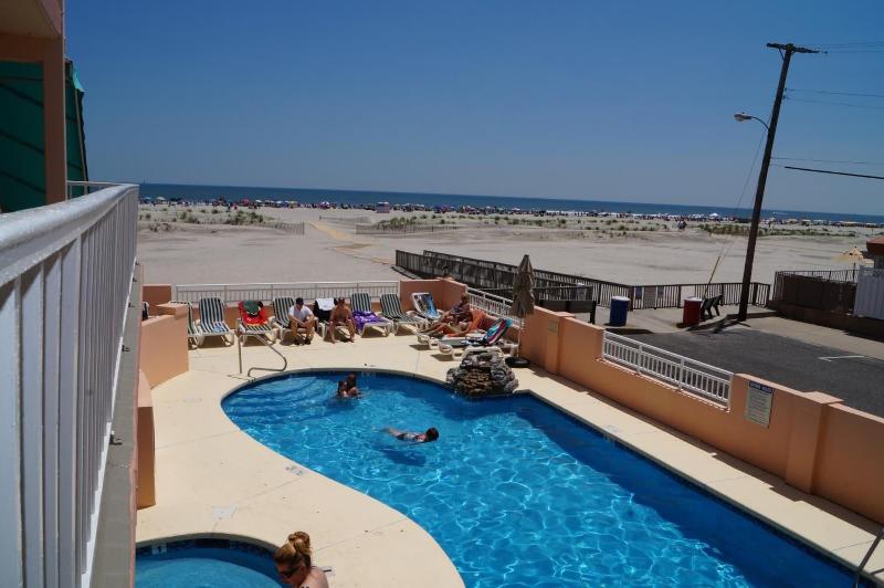 Beau Rivage Beach Resort — photo 4