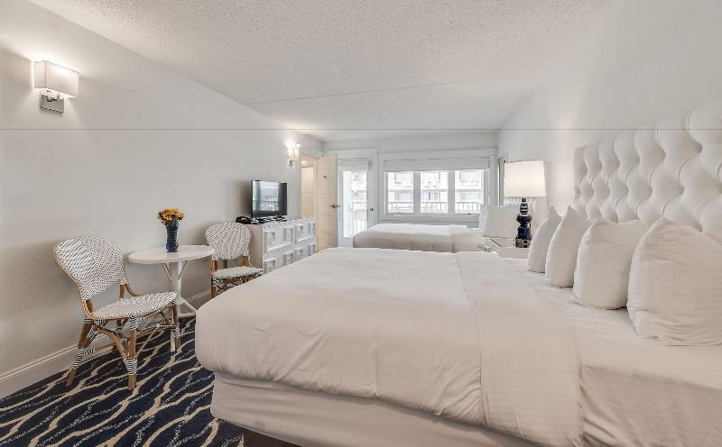 Icona Cape May image