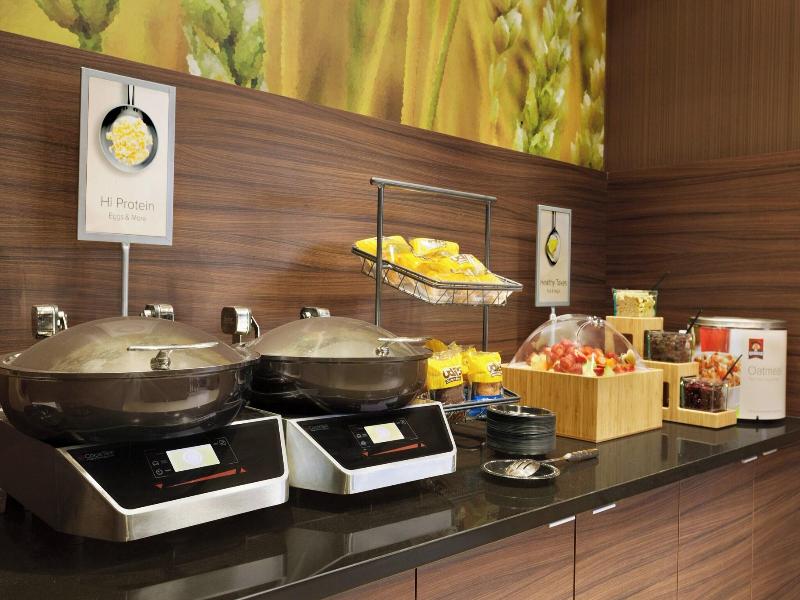 Fairfield Inn By Marriott Philadelphia Valley Forg image