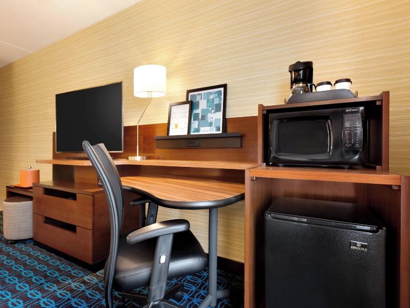 Fairfield Inn By Marriott Philadelphia Valley Forg image