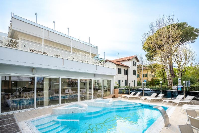 Royal Boutique Hotel image