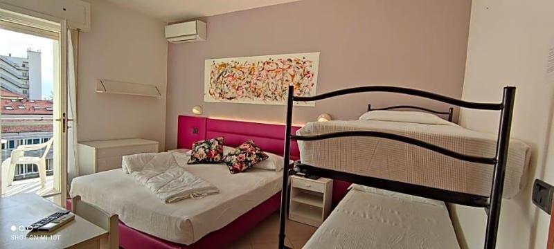 Hotel Villa Platani image