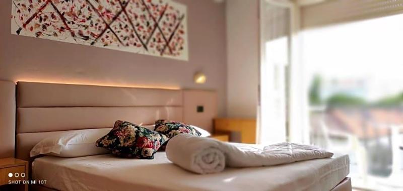 Hotel Villa Platani image