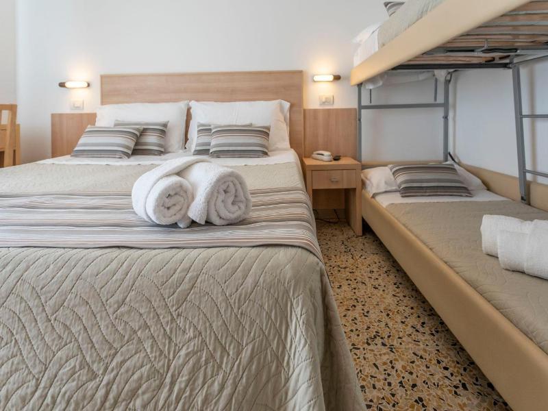 Hotel Cormoran image