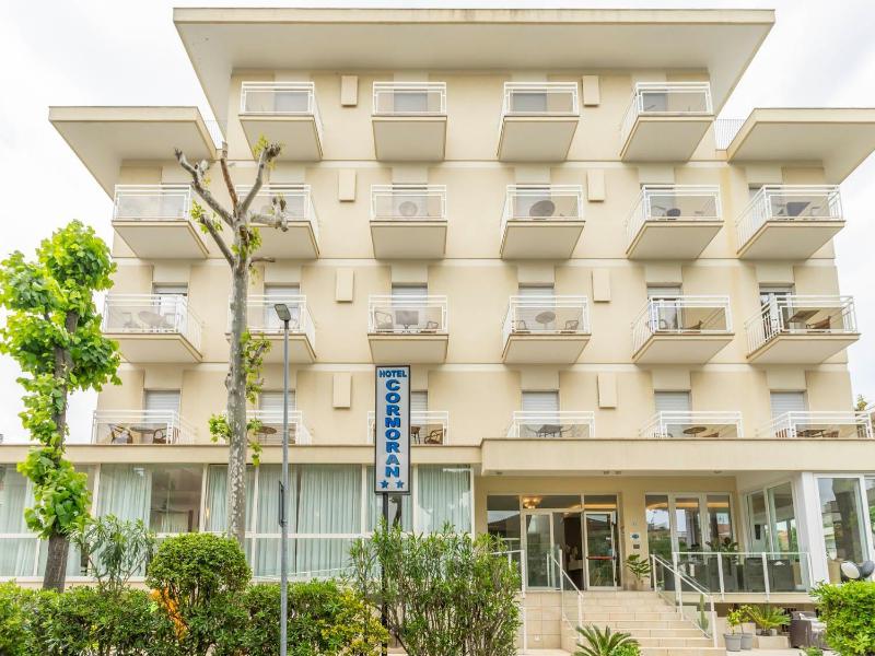 Hotel Cormoran image