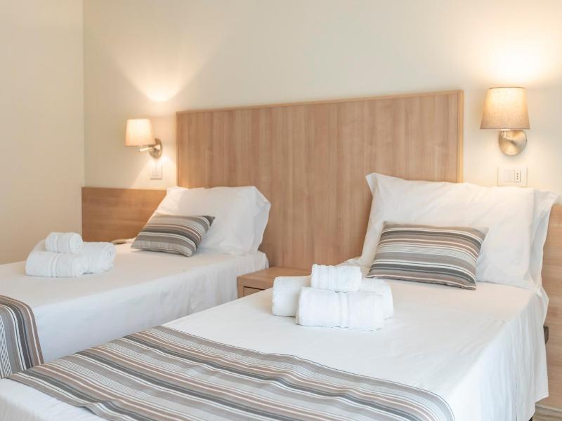 Hotel Cormoran image