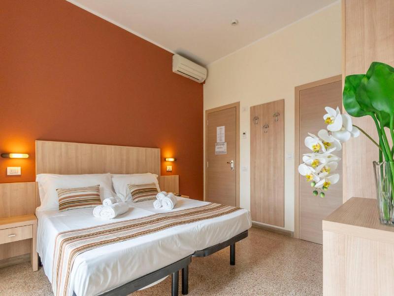 Hotel Cormoran image