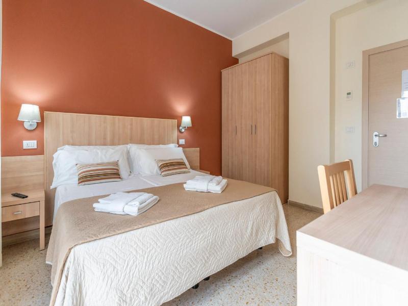 Hotel Cormoran image