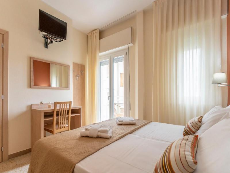 Hotel Cormoran image