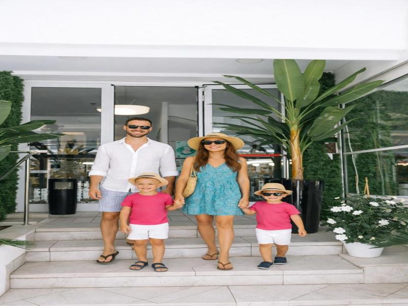 Hotel Angela image