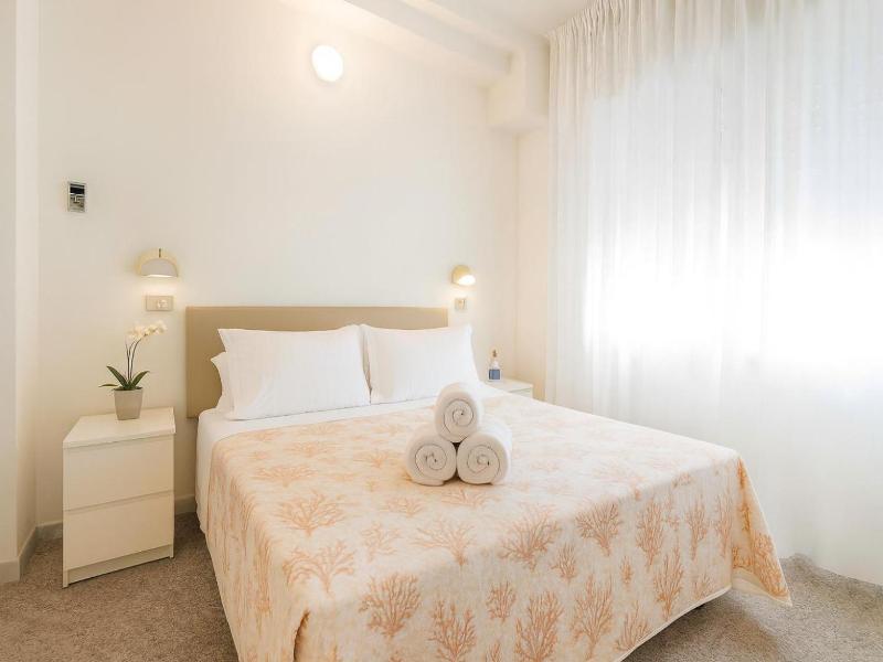 Hotel Angela image