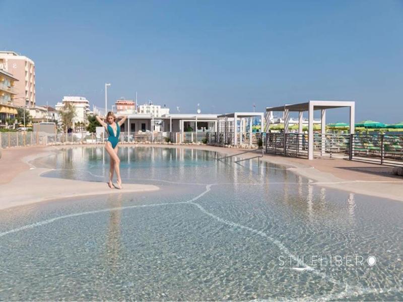 Hotel Angela image