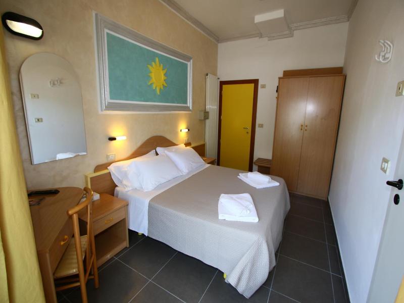 Hotel De Amicis image