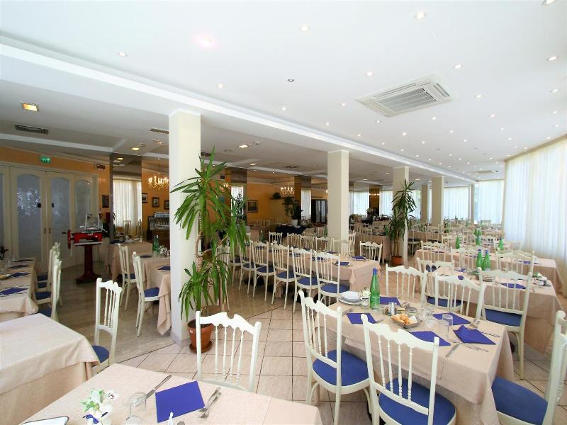 Hotel De Amicis image