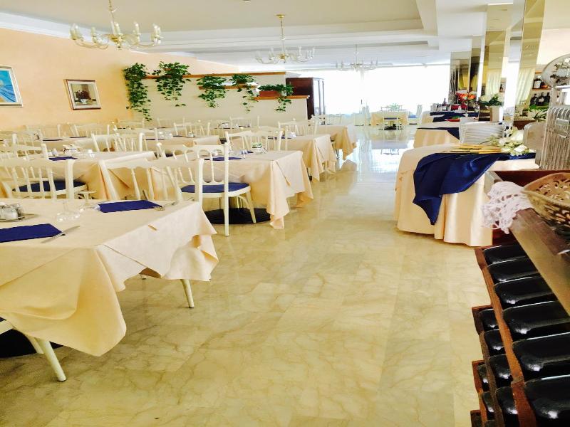 Hotel De Amicis image