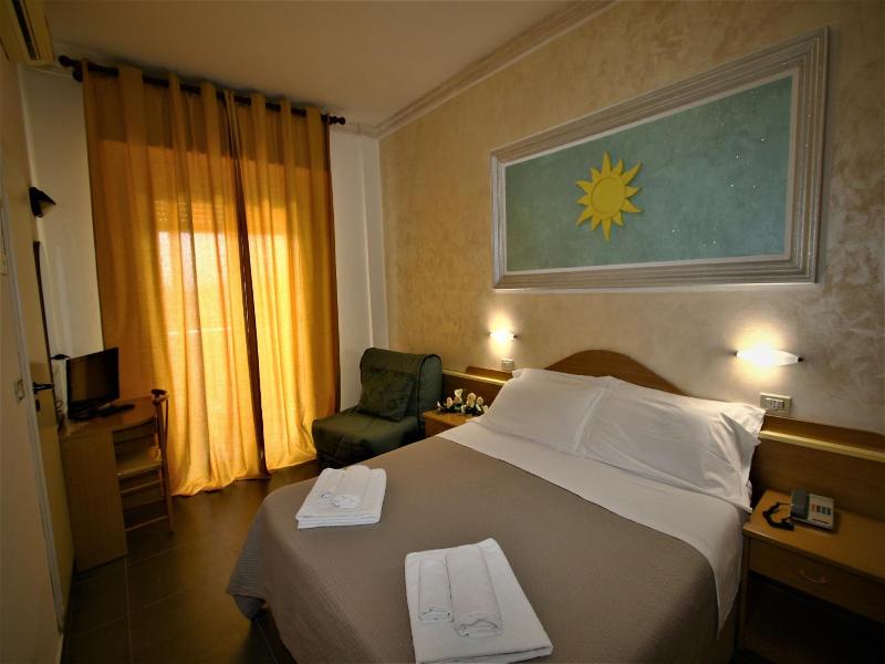 Hotel De Amicis image