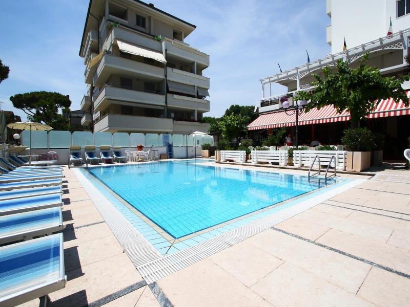 Hotel De Amicis image
