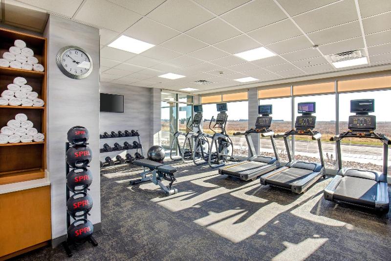 Fairfield Inn & Suites by Marriott McPherson image