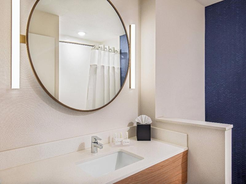 Fairfield Inn & Suites by Marriott McPherson image