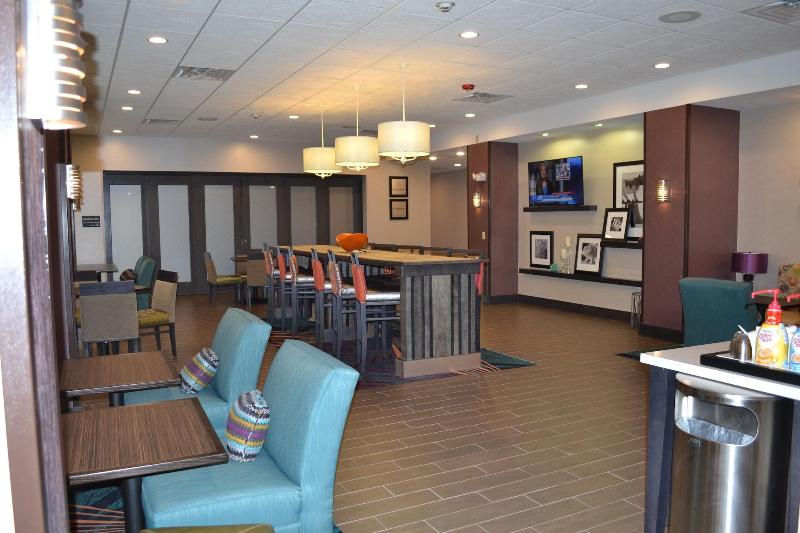 Quality Inn - Pratt image