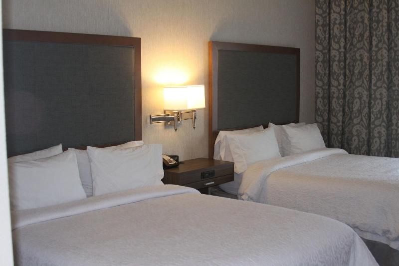 Quality Inn - Pratt image