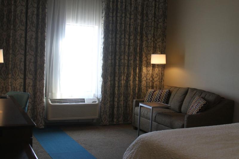 Quality Inn - Pratt image