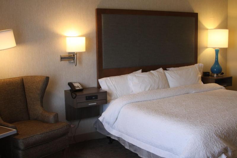 Quality Inn - Pratt image