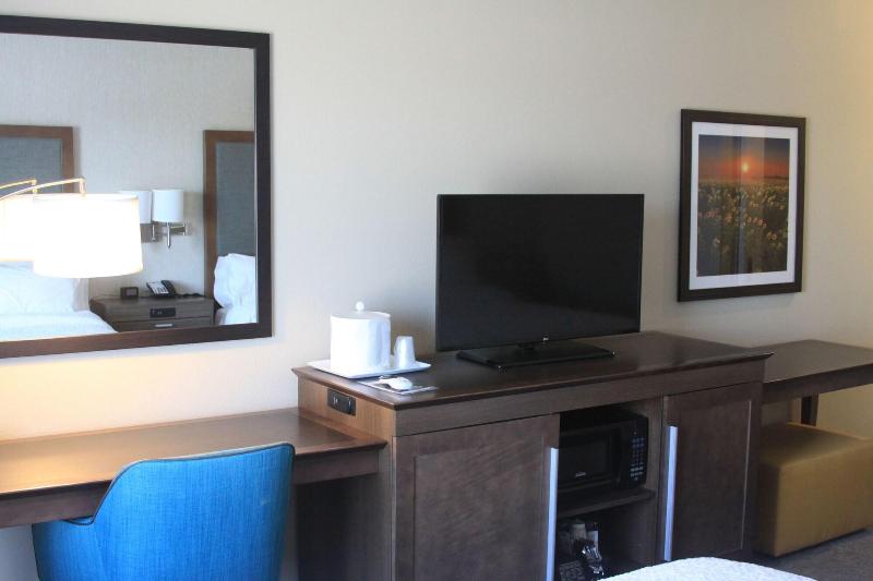 Quality Inn - Pratt image