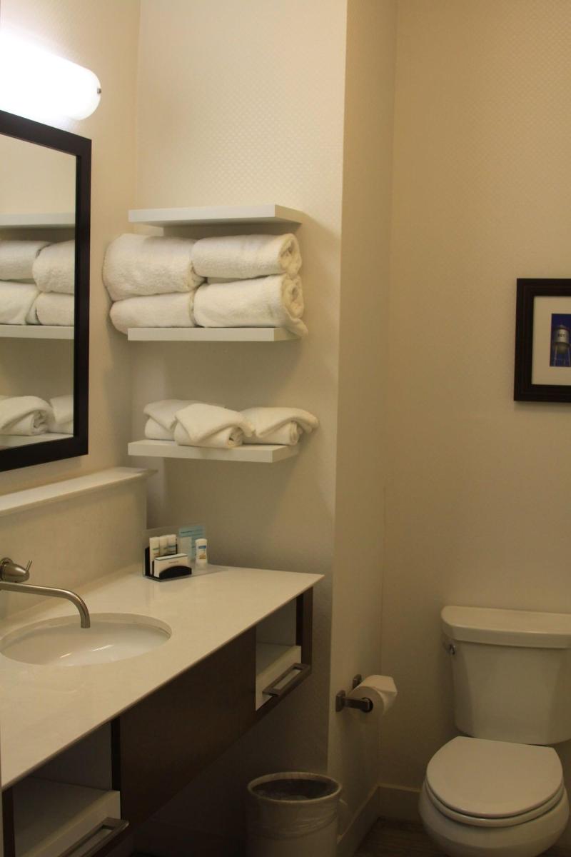 Quality Inn - Pratt image