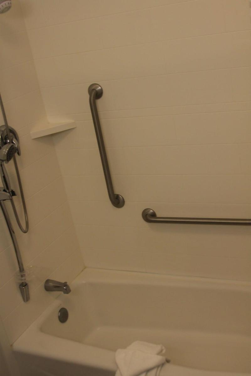 Quality Inn - Pratt image