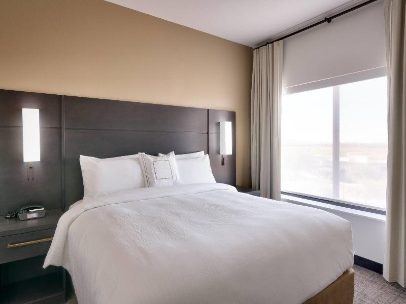 Residence Inn by Marriott Phoenix West/Avondale image