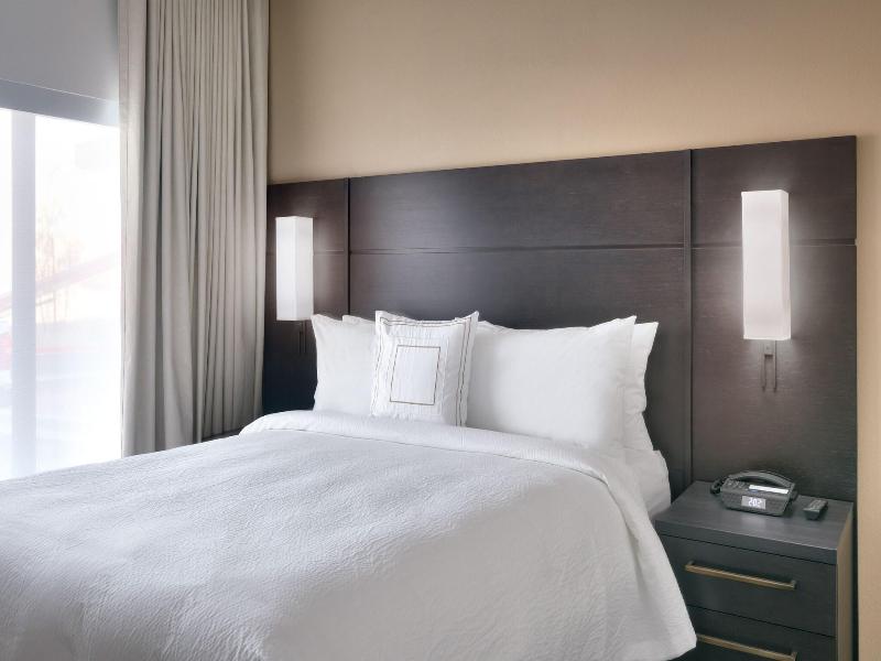 Residence Inn by Marriott Phoenix West/Avondale image