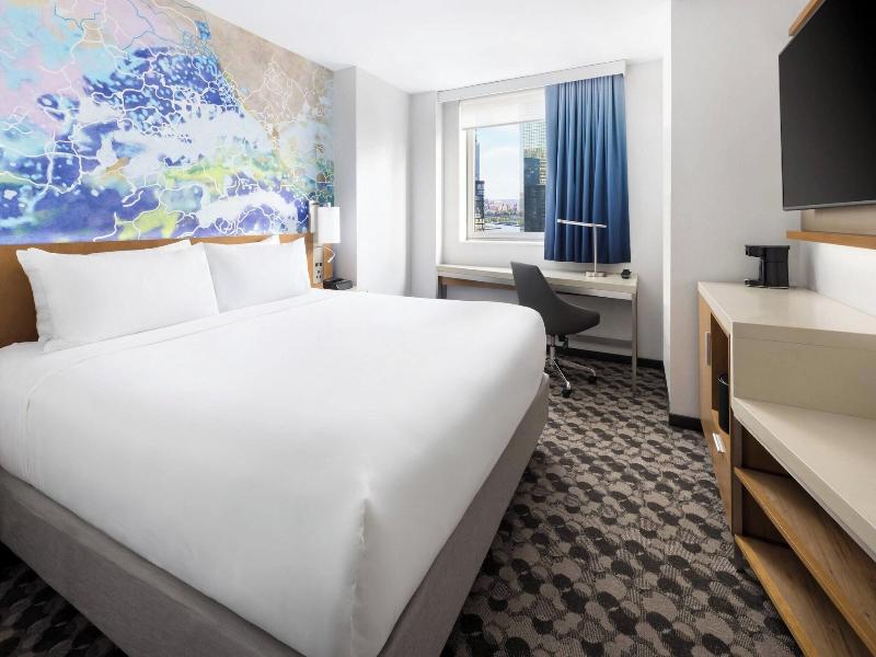 Courtyard By Marriott New York Downtown Manhattan/ image