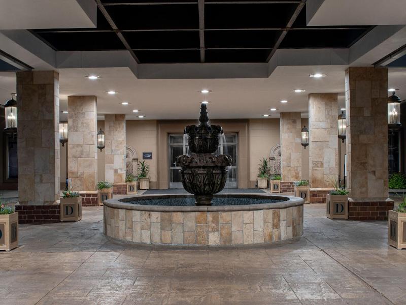 The Drake Oak Brook, Autograph Collection image