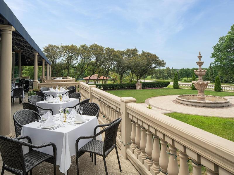 The Drake Oak Brook, Autograph Collection image