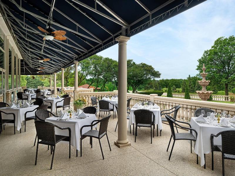 The Drake Oak Brook, Autograph Collection image