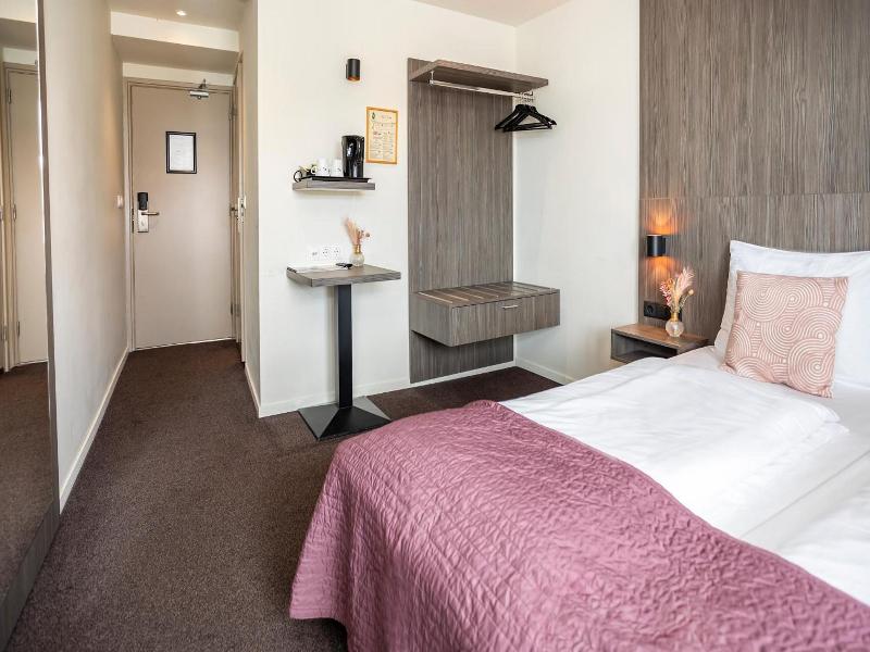 Hotel Botterweck image