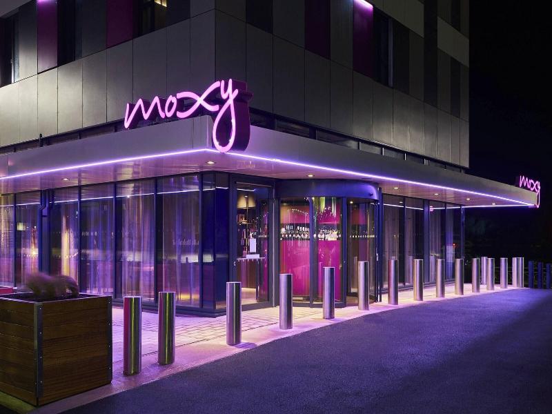 Moxy Birmingham Nec image