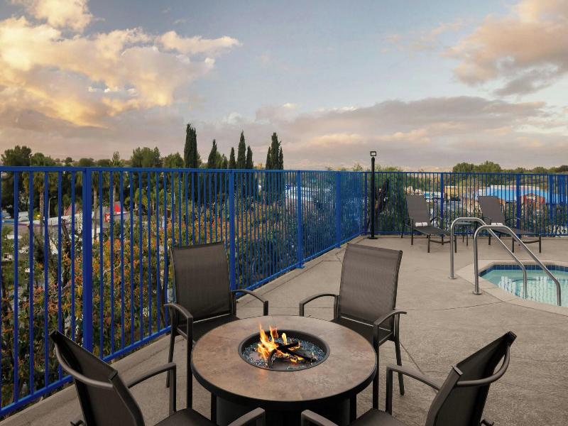 Fairfield Inn Santa Clarita Valencia image