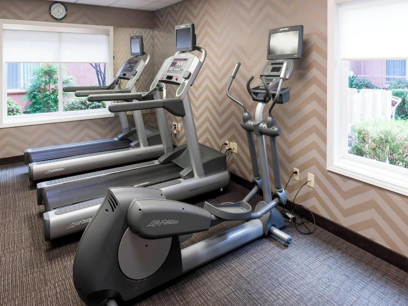 Fairfield Inn Santa Clarita Valencia image