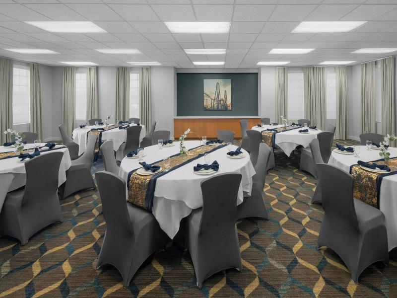 Fairfield Inn Santa Clarita Valencia image