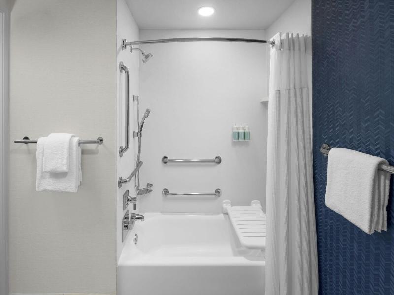 Fairfield Inn Santa Clarita Valencia image