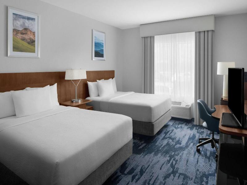 Fairfield Inn Santa Clarita Valencia image
